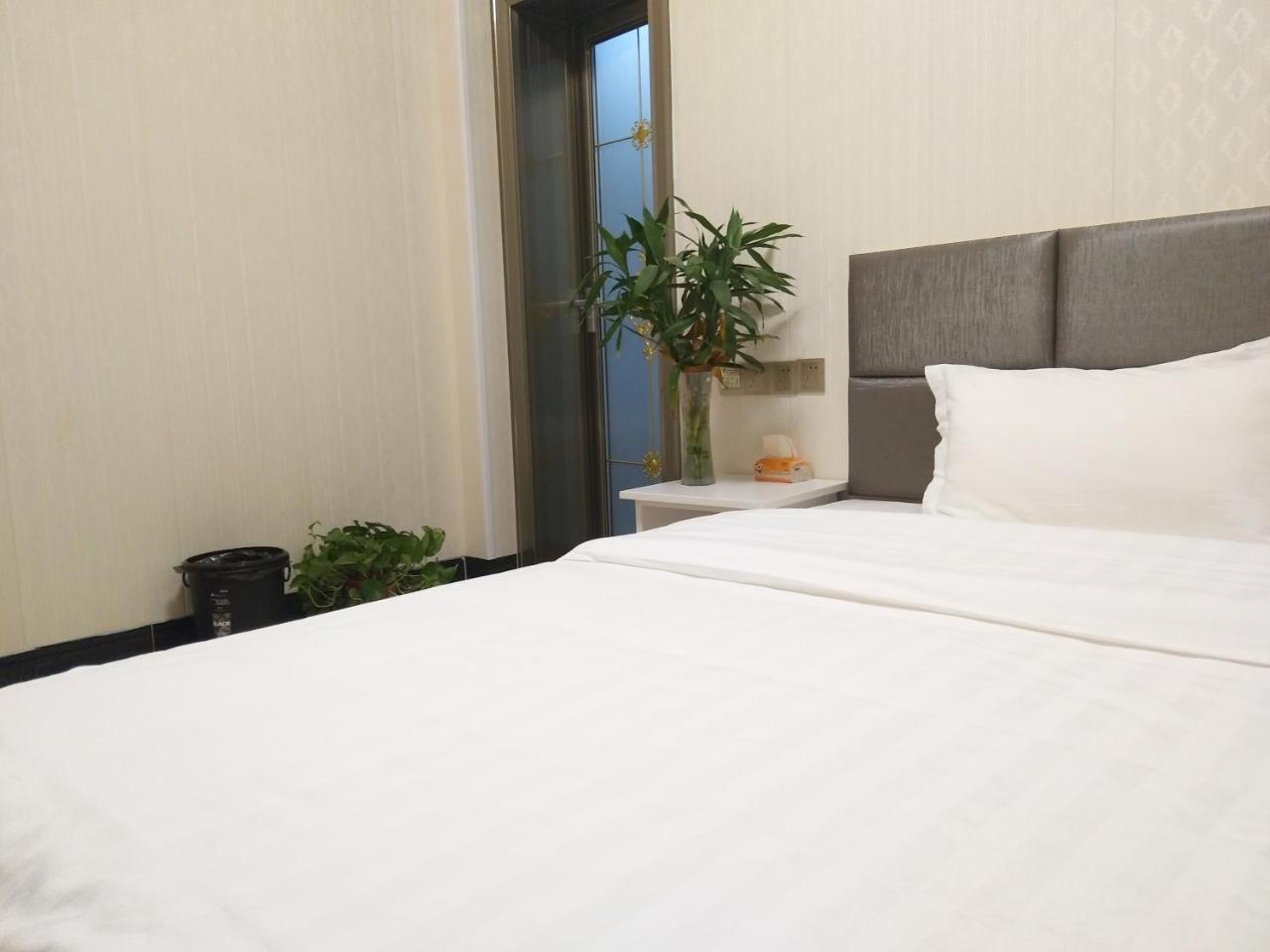 Nanjing Lafei Hotel Lukou Airport Branch Zewnętrze zdjęcie